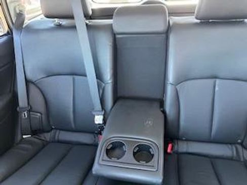 Used 2011 Subaru Outback 2.5i Limited w/ PWR Moonroof Pkg image 21