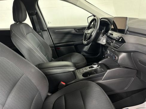 Used 2023 Ford Escape AWD image 30