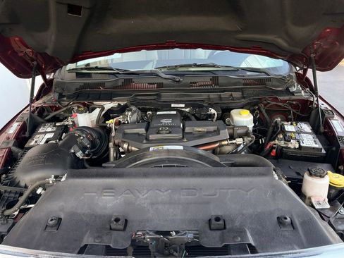 Used 2018 RAM 3500 Laramie image 27