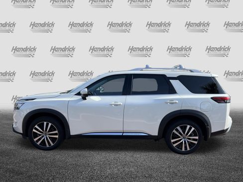 Used 2023 Nissan Pathfinder Platinum FWD image 7