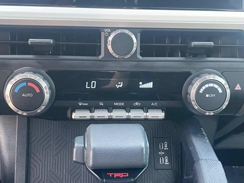 Used 2024 Toyota Tacoma TRD Off-Road AWD/4WD image 22