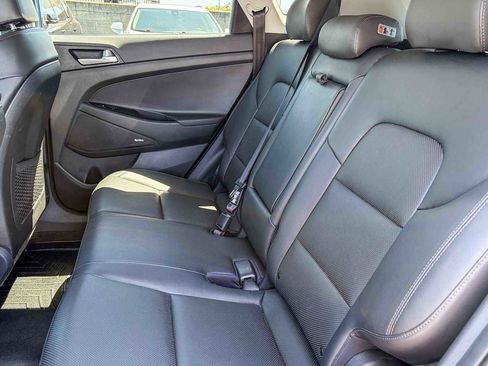 Used 2020 Hyundai Tucson Ultimate w/ Cargo Package AWD/4WD image 17
