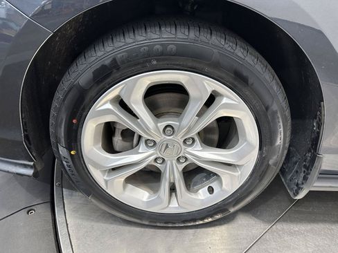 Certified 2023 Honda Accord LX image 9