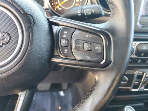 Certified 2020 Jeep Gladiator Sport w/ Quick Order Package 24S AWD/4WD image 24
