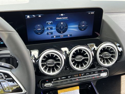 Certified 2026 Mercedes-Benz GLA 250 4MATIC image 19