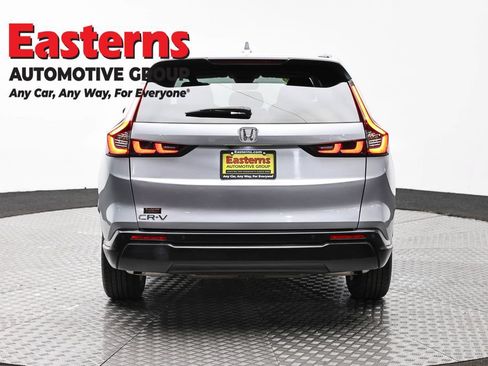 Used 2025 Honda CR-V EX-L image 6