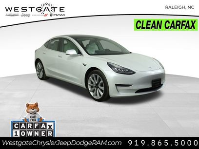 Used 2019 Tesla Model 3 Mid Range