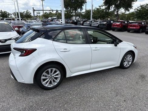 Certified 2024 Toyota Corolla SE w/ SE Package FWD image 2