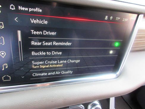 Used 2024 GMC Yukon Denali w/ Advanced Technology Package AWD/4WD image 71