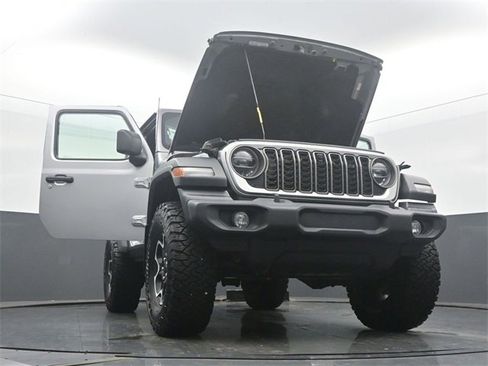 Used 2020 Jeep Wrangler Sport image 56