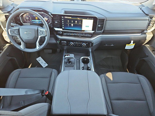 New 2026 Chevrolet Silverado 1500 RST w/ Dark Appearance Package AWD/4WD image 21