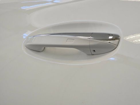 New 2025 Mercedes-Benz GLS 580 4MATIC image 24