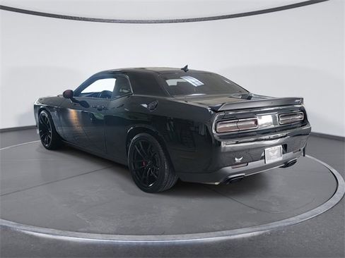 Used 2023 Dodge Challenger SRT Hellcat image 3