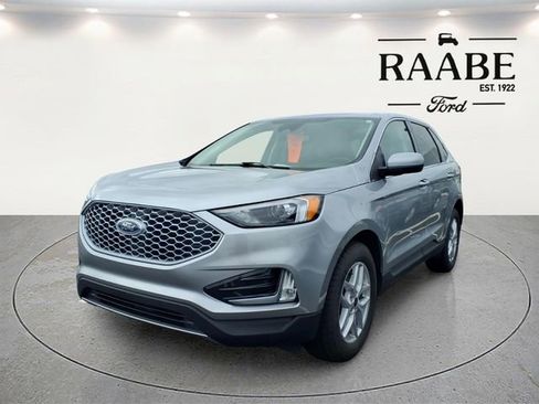 Used 2023 Ford Edge SEL w/ Convenience Package AWD/4WD image 3