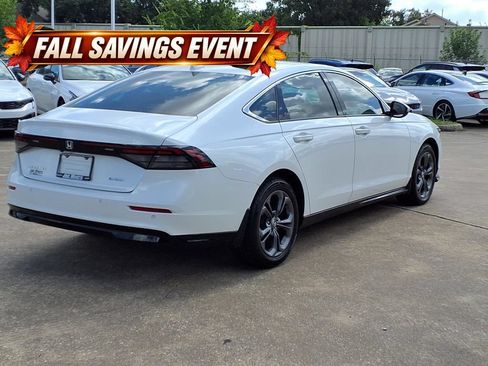 Used 2024 Honda Accord EX-L image 4