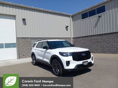 New 2025 Ford Explorer ST-Line w/ Premium Package