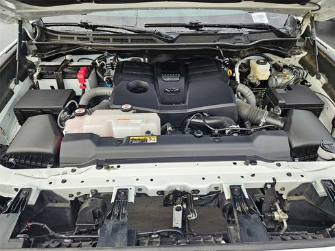 Used 2024 Toyota Tundra SR5 image 40