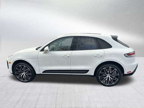 Used 2022 Porsche Macan image 9