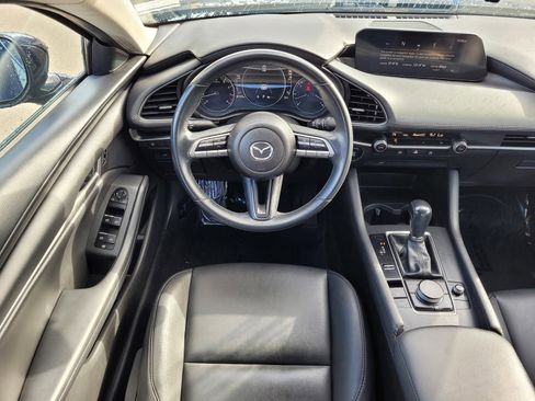 Used 2020 MAZDA MAZDA3 Sedan w/ Select Package image 11