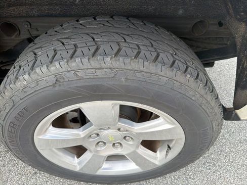 Used 2014 Chevrolet Silverado 1500 LT w/ LT Convenience Package image 24