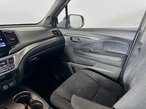 Used 2022 Honda Pilot Sport image 27