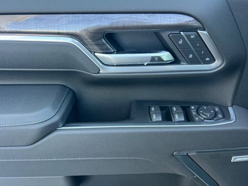 New 2026 Chevrolet Silverado 2500 LTZ w/ LTZ Plus Package AWD/4WD image 8