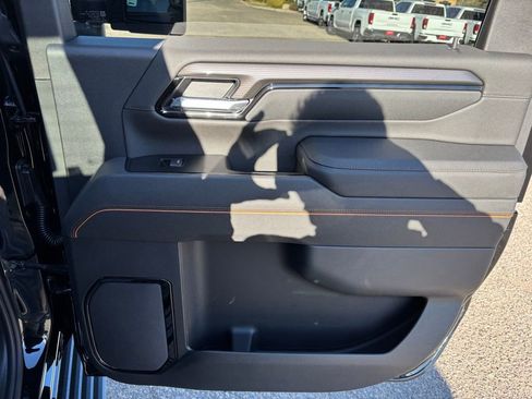 New 2026 GMC Sierra 3500 AT4 w/ AT4 Premium Plus Package image 32