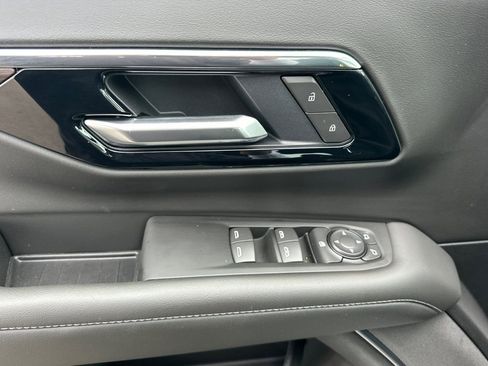 New 2026 Chevrolet Suburban LS w/ LPO, Dark Essentials Package image 11