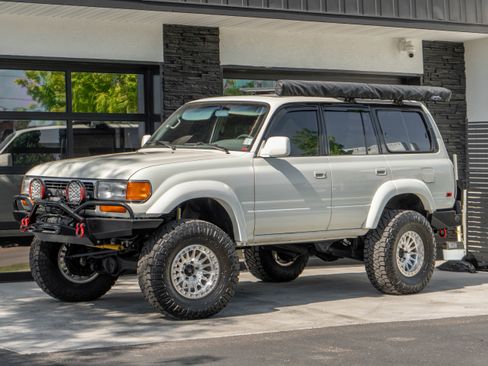 Used 1995 Toyota Land Cruiser AWD/4WD image 3