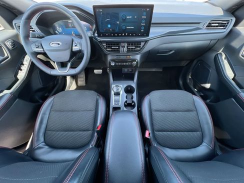 Used 2023 Ford Escape ST-Line Elite image 15