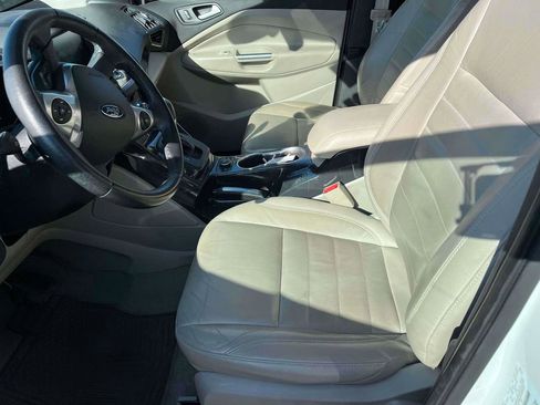 Used 2014 Ford Escape Titanium image 5