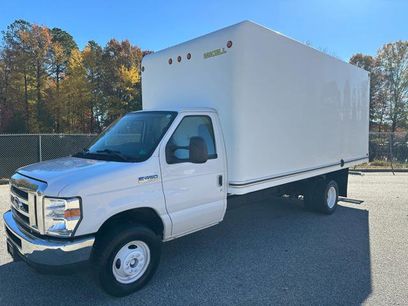 Used 2019 Ford E-450 and Econoline 450 Super Duty w/ Power Windows & Locks Group