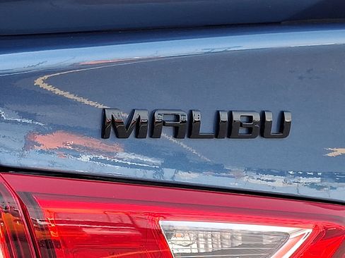 Used 2024 Chevrolet Malibu RS FWD image 30