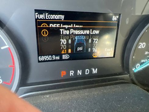 Used 2024 Ford F250 XLT AWD/4WD image 7