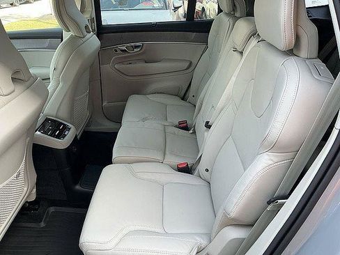 New 2026 Volvo XC90 T8 Ultra w/ Protection Package Premier AWD/4WD image 14
