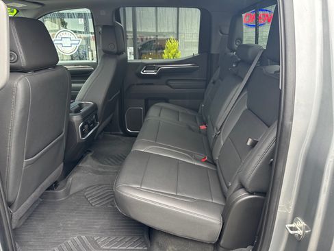 Used 2023 Chevrolet Silverado 1500 LTZ AWD/4WD image 10