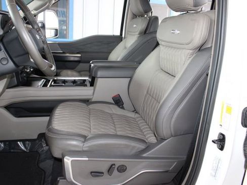 Used 2026 Ford F450 Platinum w/ Platinum Plus Package AWD/4WD image 28
