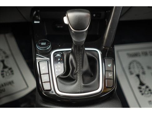 Used 2024 Kia Seltos EX FWD image 12