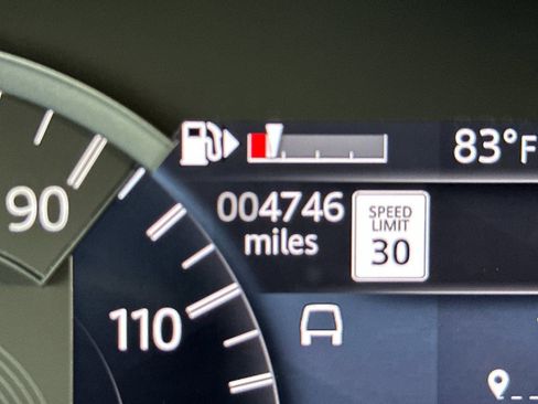 Used 2022 Land Rover Discovery Sport SE AWD/4WD image 31