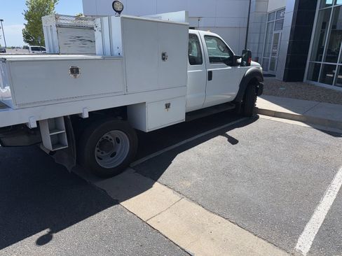 Used 2015 Ford F550 2WD SuperCab Super Duty image 3