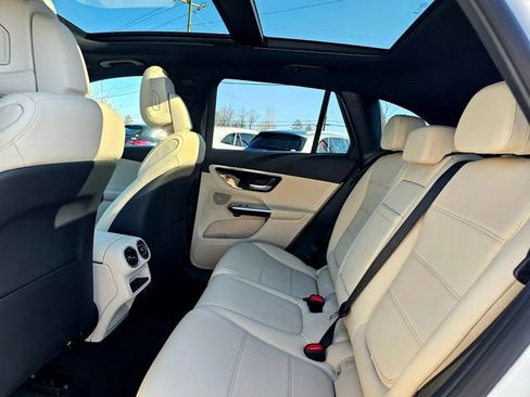 New 2026 Mercedes-Benz GLC 300 4MATIC image 21