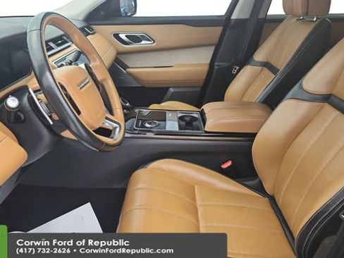 Used 2018 Land Rover Range Rover Velar R-Dynamic SE image 12