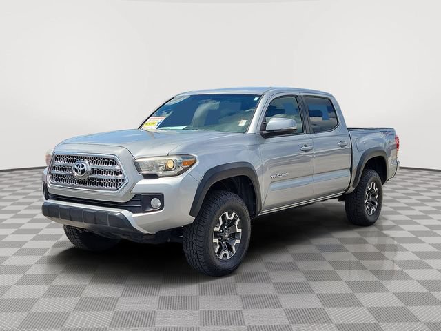 Used 2016 Toyota Tacoma TRD Off-Road w/ Towing Package RWD image 3