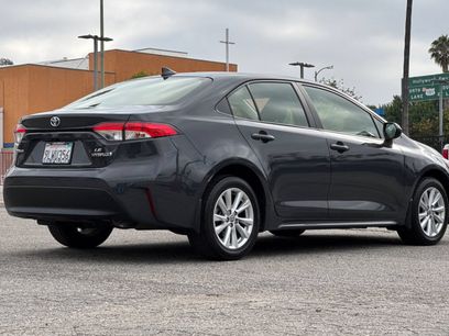 Used 2024 Toyota Corolla LE w/ LE Convenience Package