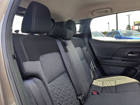 Used 2025 Nissan Kicks SV FWD image 26