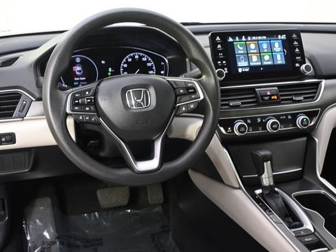 Used 2021 Honda Accord LX image 11