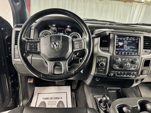 Used 2018 RAM 2500 Power Wagon w/ Leather & Luxury Group AWD/4WD image 12