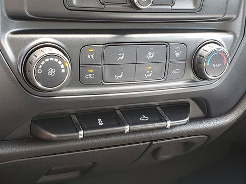 Used 2017 Chevrolet Silverado 2500 W/T AWD/4WD image 23