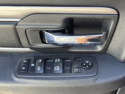 Used 2024 RAM 1500 Classic Warlock image 33