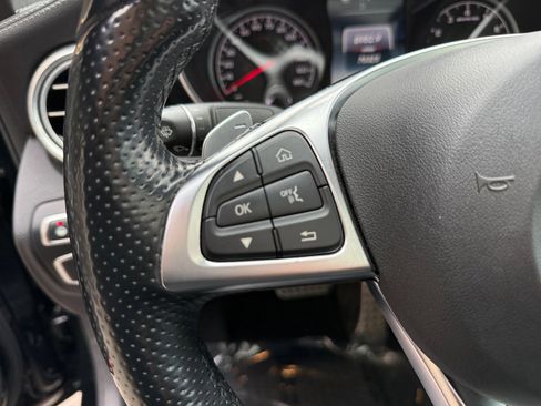 Certified 2017 Mercedes-Benz C 43 AMG 4MATIC Sedan image 30